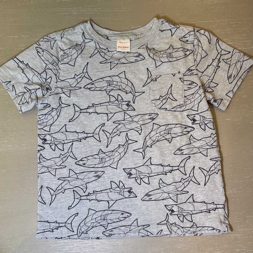 Hanna Andersson Gray Shark Print Tee